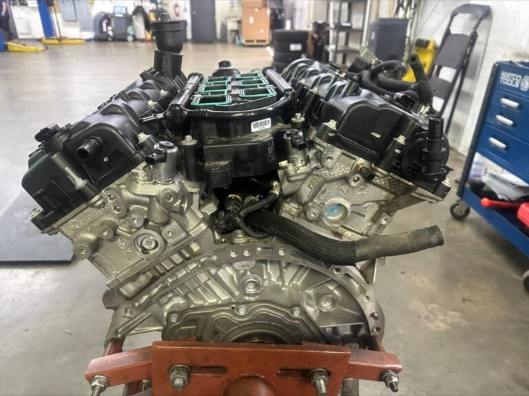 Jeep 3.6L Engine, 68565534AC